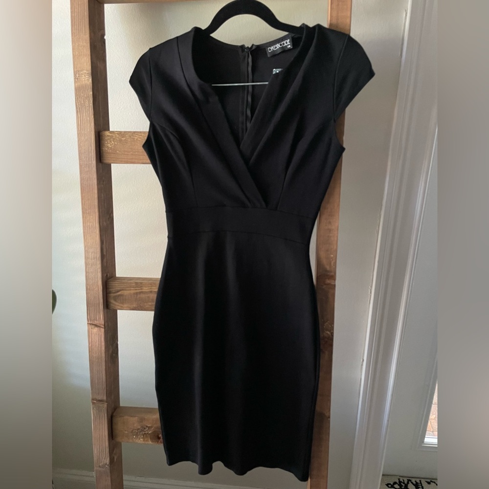 Dresscode LA Bodycon Style Black Dress